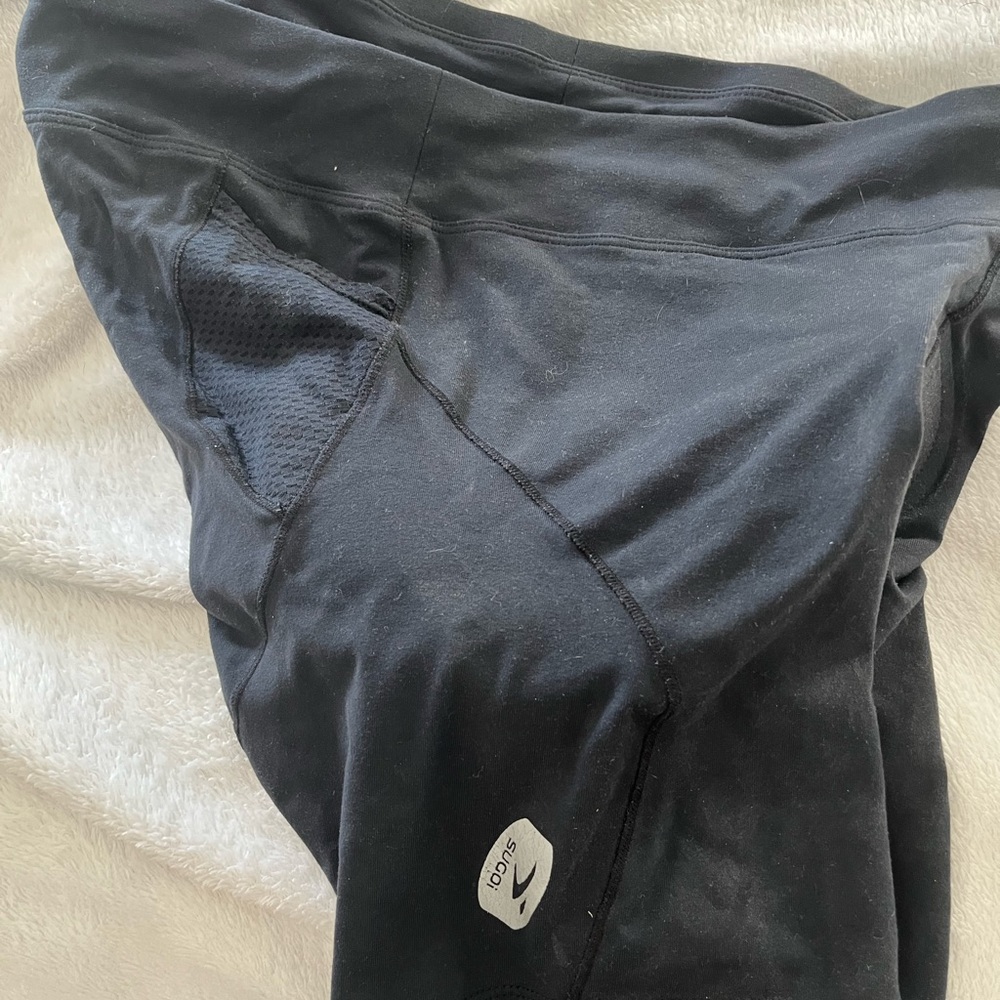 Sugoi bicycle short, large, black.